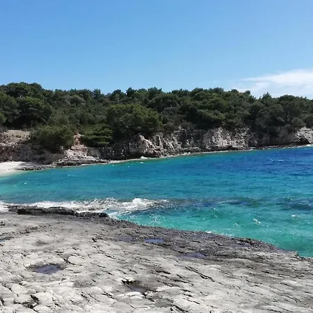 Holiday Burba * Komiža
